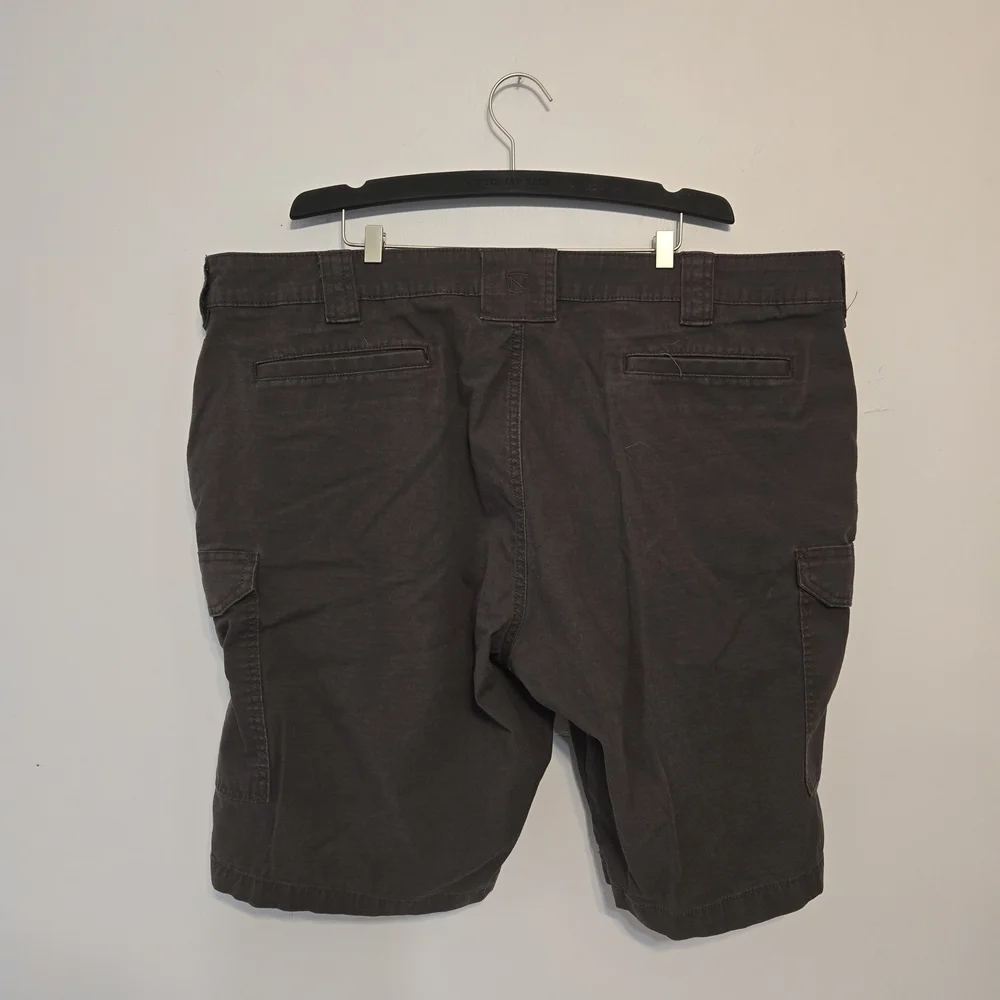 Men's Cargo Shorts in Dark Brown – Durable Everyday Utility